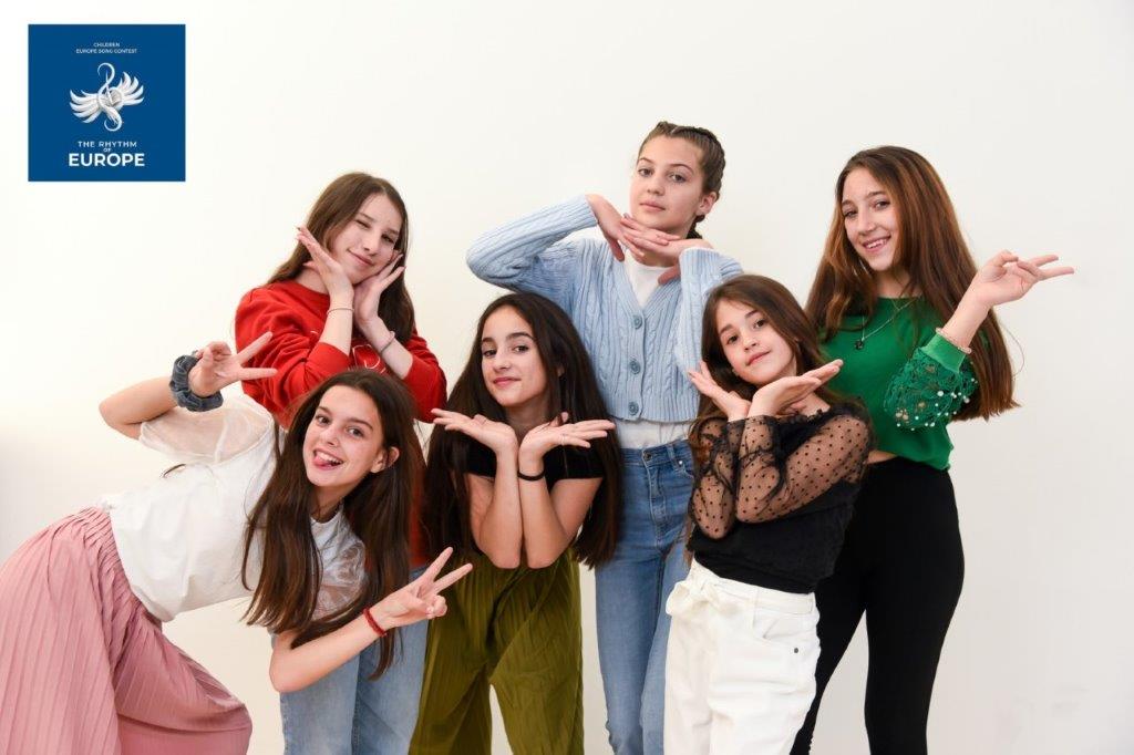 Snimanje spota za pjesmu kojom će se predstaviti  ekipa iz  Opštine Golubovci u finalu dječijeg muzičkog festivala „Crna Gora u ritmu Evrope”